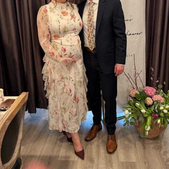 Adjustable Floral baby shower maternity White Dress - Picture 5 of 7